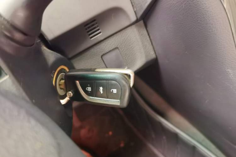 Used Toyota Reiz 2013 2.5V Shangrui Edition Vehicle Key