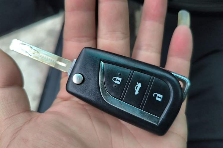Used Toyota Reiz 2013 2.5V Shangrui Edition Vehicle Key