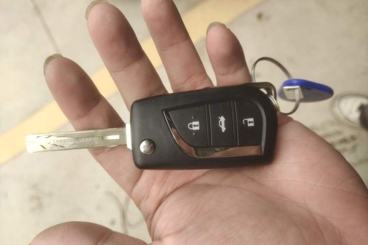 Used Toyota Reiz 2013 2.5V Shangrui Edition Vehicle Key