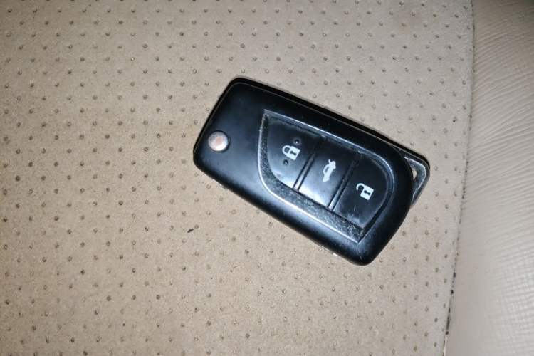 Used Toyota Reiz 2013 2.5V Shangrui Edition Vehicle Key