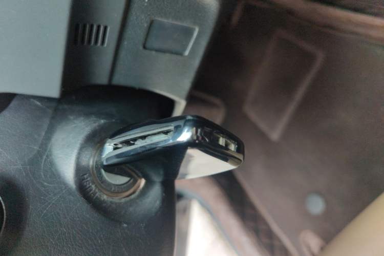 Used Toyota Reiz 2013 2.5S Elite Edition Vehicle Key