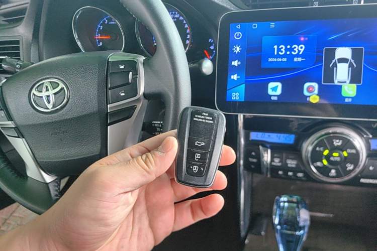 Used Toyota Reiz 2013 2.5V Shangrui Edition Vehicle Key