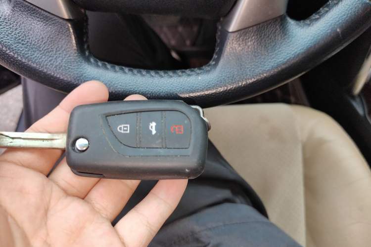 Used Toyota Reiz 2013 2.5V Shangrui Navigation Edition Vehicle Key