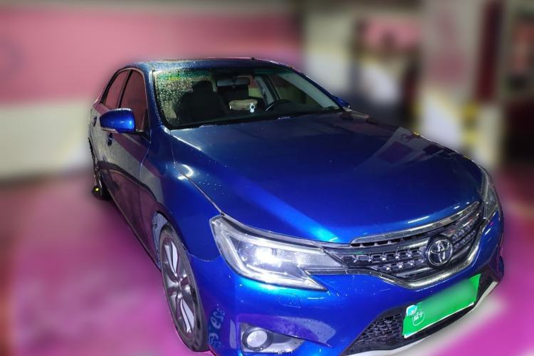 Used Toyota Reiz 2013 2.5V Shangrui Edition Front Right 45 Deg