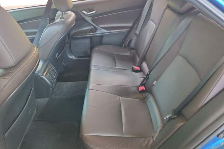 Used Toyota Reiz 2013 2.5V Elite Edition Left Rear Seat