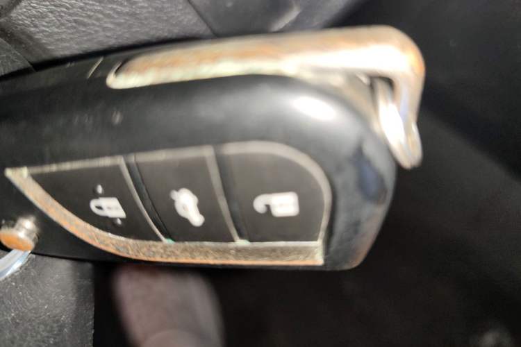 Used Toyota Reiz 2013 2.5V Shangrui Edition Vehicle Key