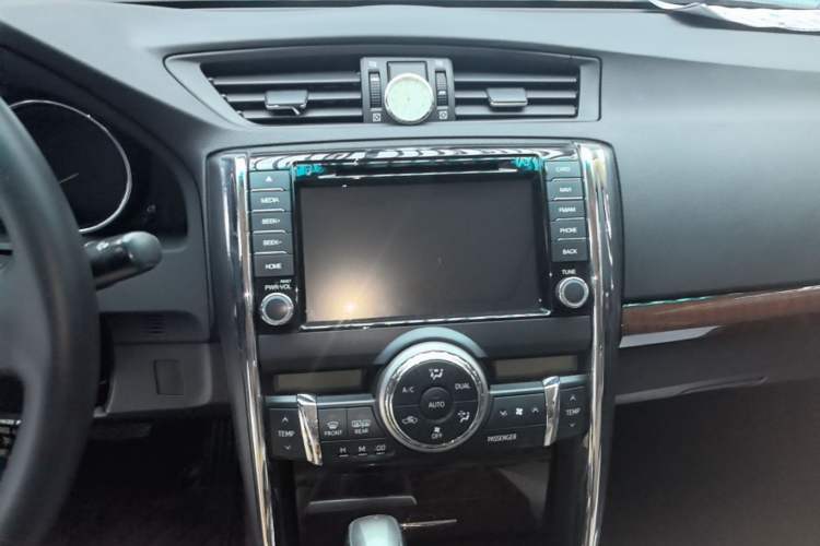 Used Toyota Reiz 2013 2.5V Shangrui Edition Audio And AC Panel