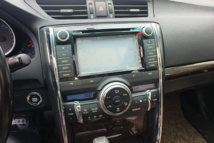 Used Toyota Reiz 2013 2.5V Shangrui Edition Audio And AC Panel