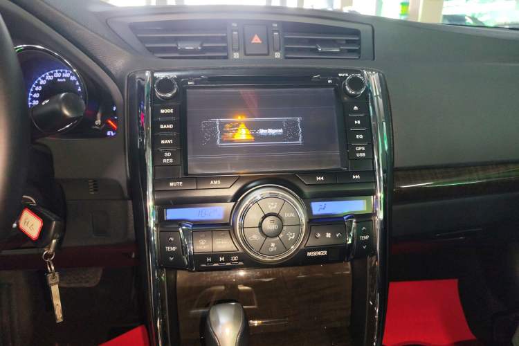 Used Toyota Reiz 2013 2.5V Shangrui Edition Audio And AC Panel