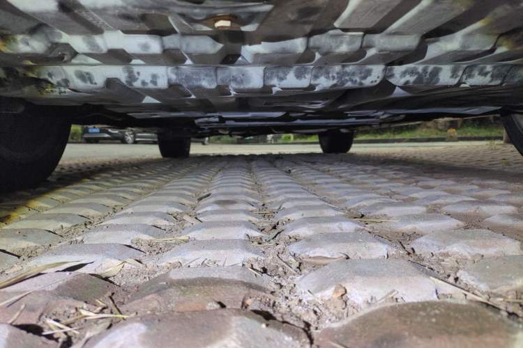 Used Toyota Reiz 2013 2.5V Shangrui Navigation Edition Chassis Front