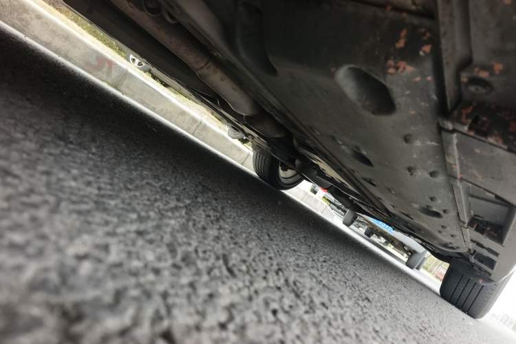 Used Toyota Reiz 2013 2.5V Shangrui Edition Chassis Front Left