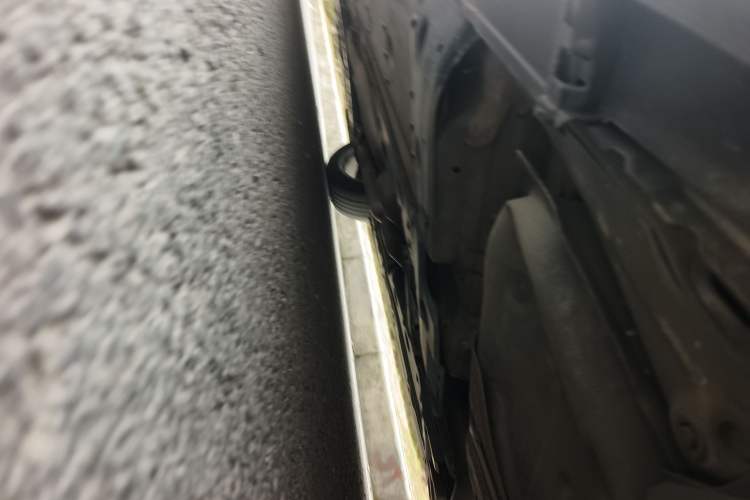 Used Toyota Reiz 2013 2.5V Shangrui Edition Chassis Rear Left