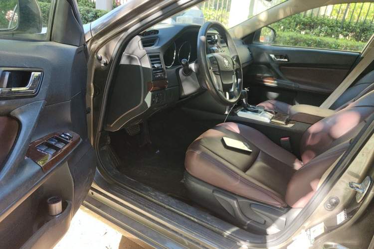 Used Toyota Reiz 2013 2.5S Elite Edition Driver Seat