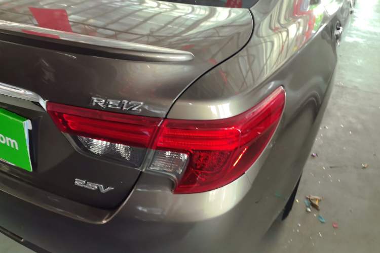 Used Toyota Reiz 2013 2.5V Shangrui Edition Exterior 1