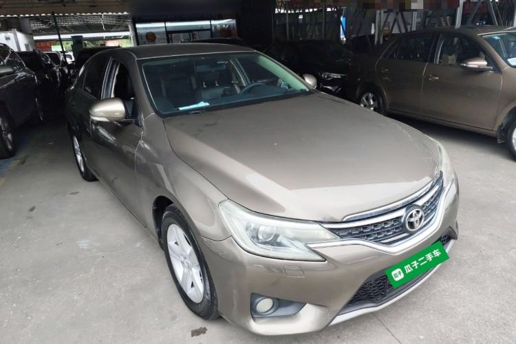 Used Toyota Reiz 2013 2.5S Elite Edition Front Right 45 Deg