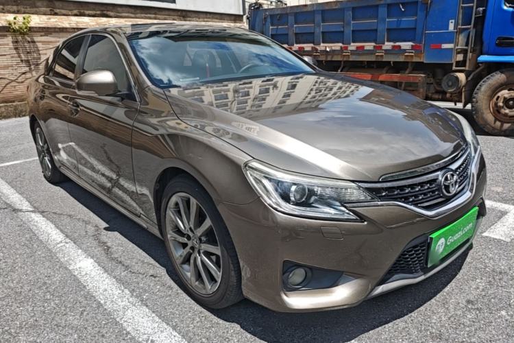 Used Toyota Reiz 2013 2.5V Shangrui Edition Front Right 45 Deg