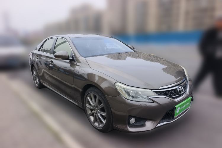Used Toyota Reiz 2013 2.5V Shangrui Edition Front Right 45 Deg
