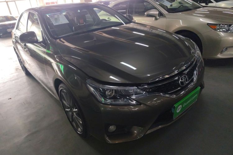 Used Toyota Reiz 2013 2.5V Shangrui Edition Front Right 45 Deg