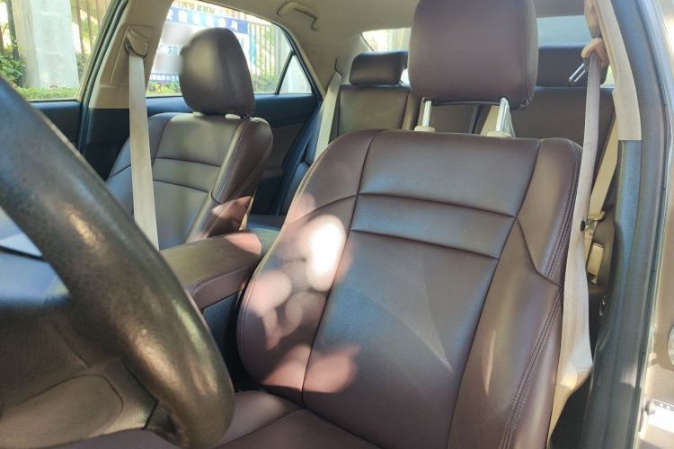 Used Toyota Reiz 2013 2.5S Elite Edition Left Front Seat