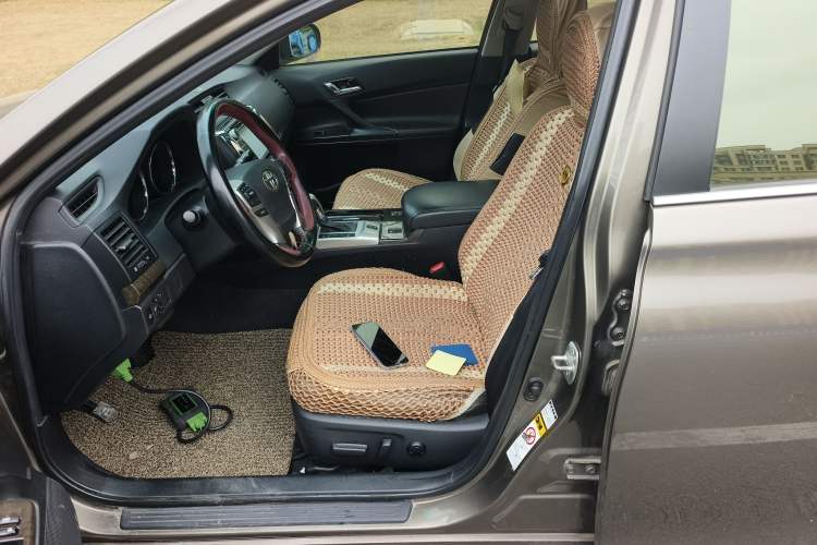 Used Toyota Reiz 2013 2.5V Shangrui Edition Left Front Seat