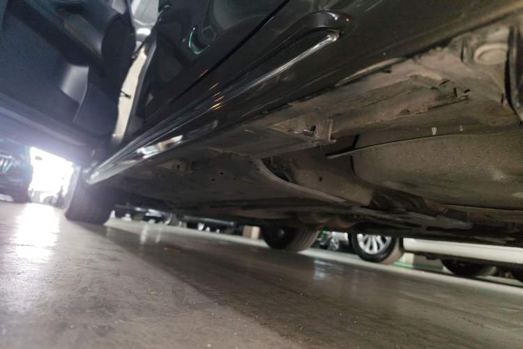 Used Toyota Reiz 2013 2.5V Shangrui Edition Left Side Sill