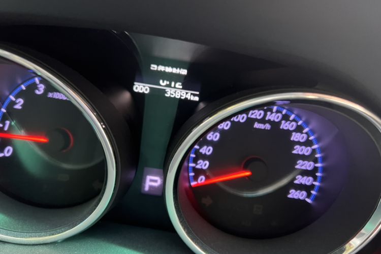 Used Toyota Reiz 2013 2.5V Shangrui Edition Odometer Close Up