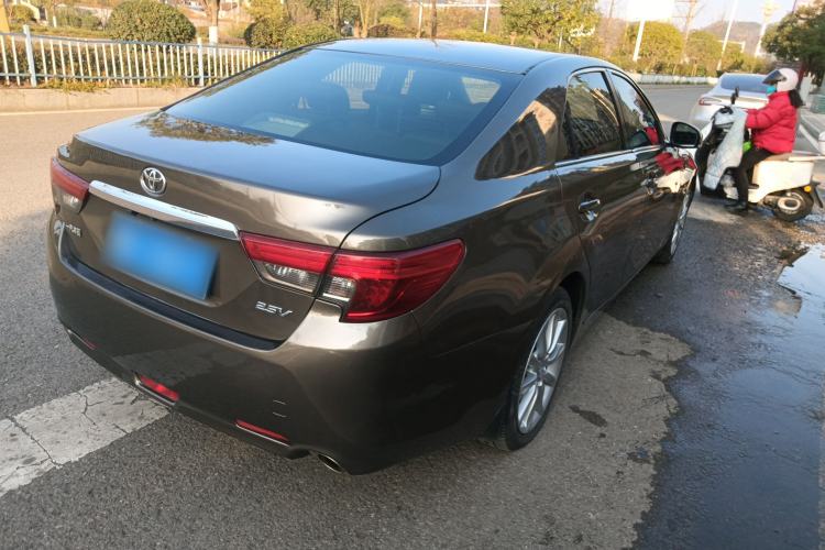 Used Toyota Reiz 2013 2.5V Elite Edition Rear Right 45 Deg