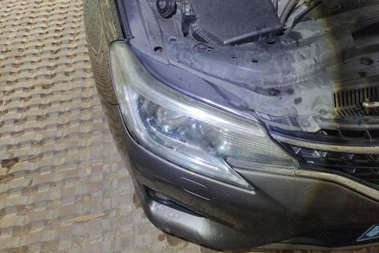 Used Toyota Reiz 2013 2.5V Shangrui Navigation Edition Right Front Headlight