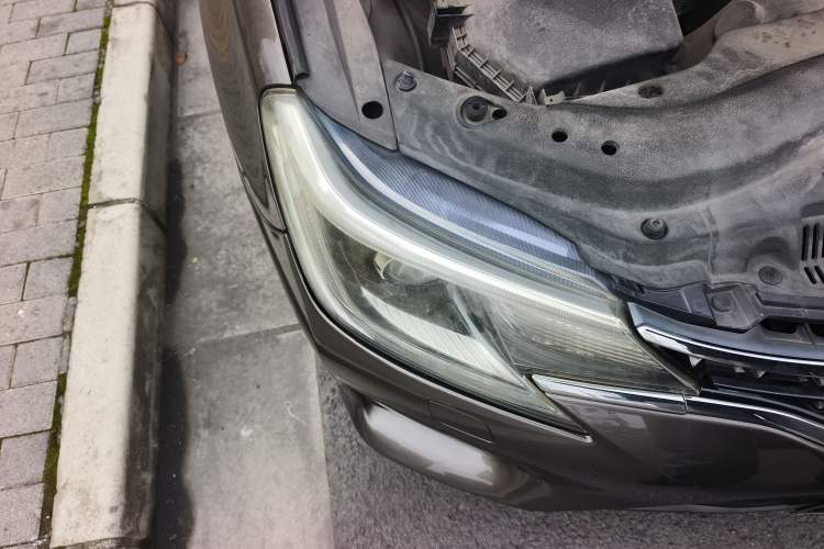 Used Toyota Reiz 2013 2.5V Shangrui Edition Right Front Headlight