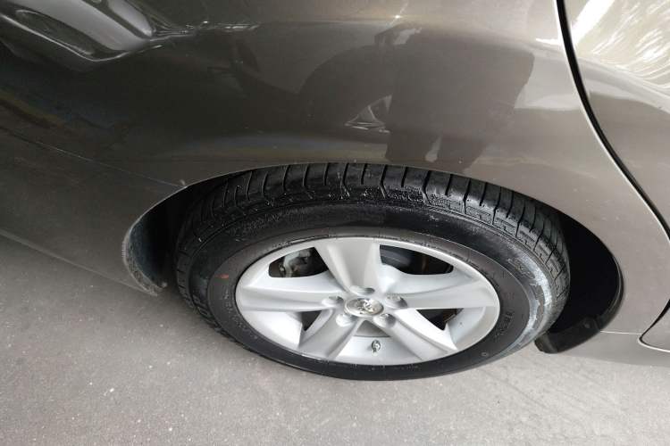 Used Toyota Reiz 2013 2.5S Elite Edition Right Rear Wheel Hub