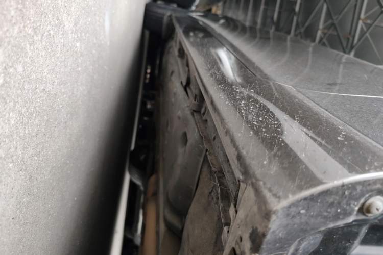 Used Toyota Reiz 2013 2.5S Elite Edition Right Side Sill