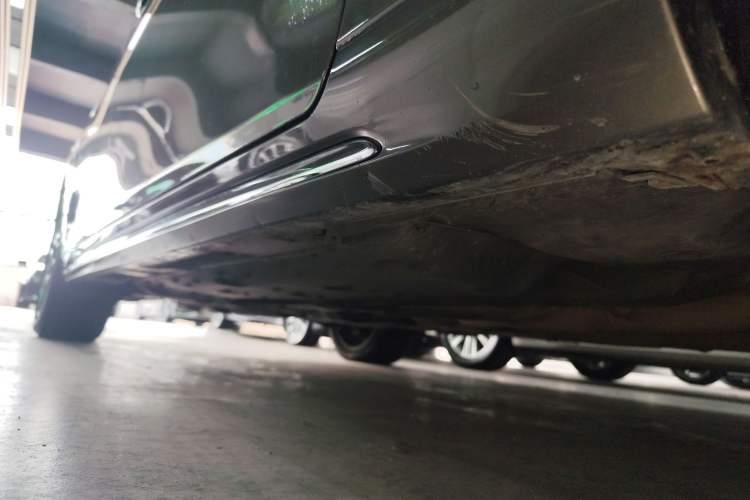 Used Toyota Reiz 2013 2.5V Shangrui Edition Right Side Sill