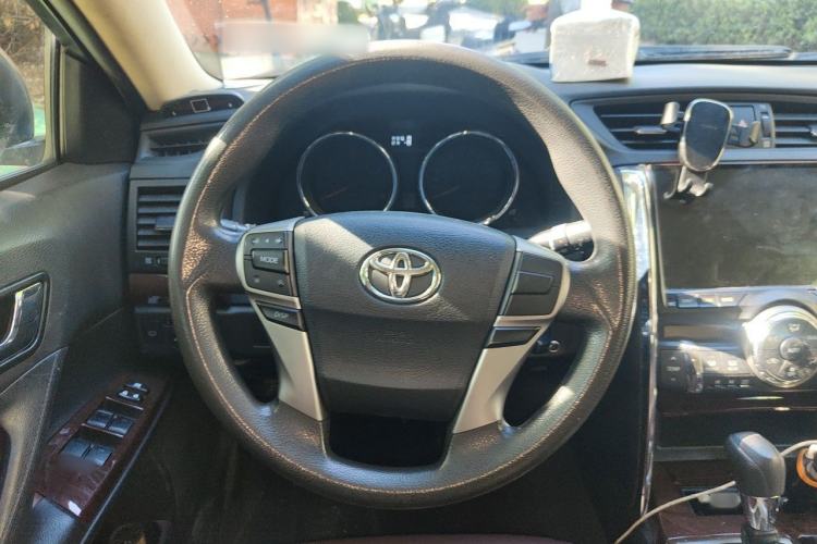 Used Toyota Reiz 2013 2.5S Elite Edition Steering Wheel