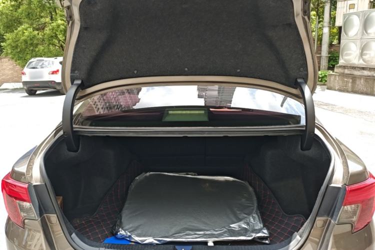 Used Toyota Reiz 2013 2.5V Shangrui Edition Trunk