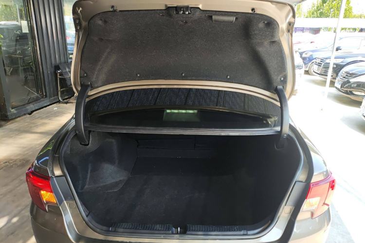 Used Toyota Reiz 2013 2.5S Elite Edition Trunk