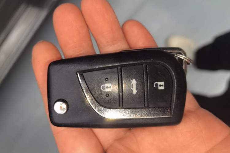 Used Toyota Reiz 2013 2.5V Shangrui Edition Vehicle Key