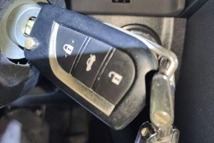 Used Toyota Reiz 2013 2.5V Shangrui Navigation Edition Vehicle Key