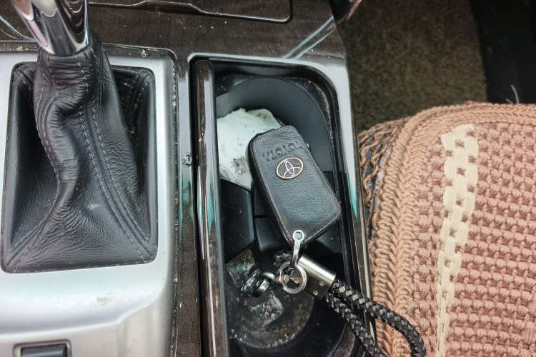 Used Toyota Reiz 2013 2.5V Shangrui Edition Vehicle Key