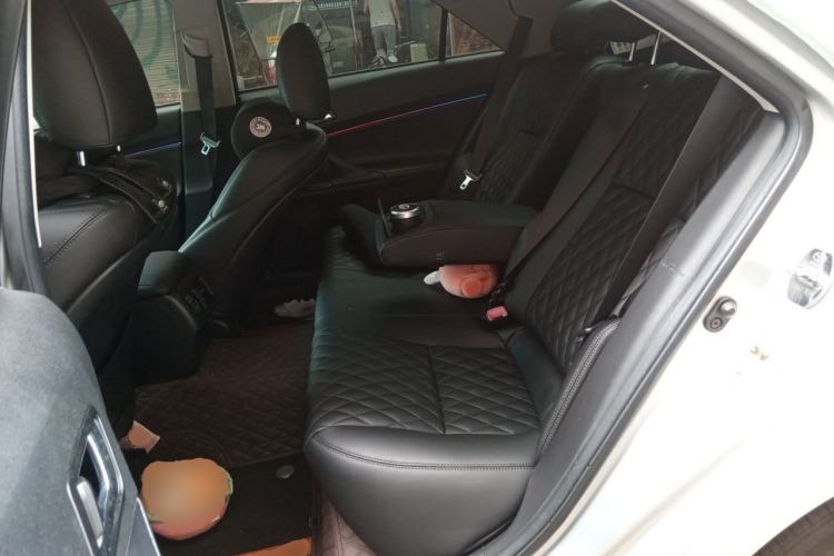 Used Toyota Reiz 2013 2.5V Shangrui Edition Left Rear Seat