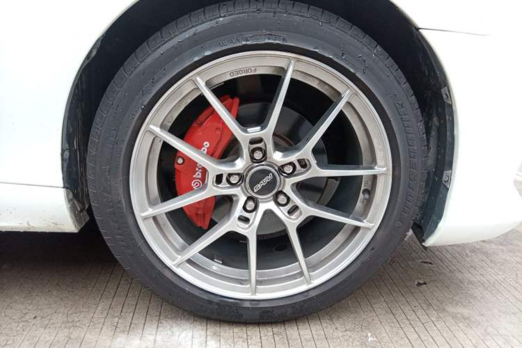 Used Toyota Reiz 2013 2.5V Shangrui Edition Right Front Wheel Hub