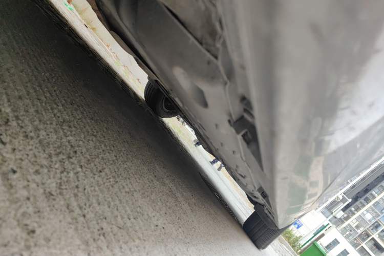 Used Toyota Reiz 2013 2.5S Elite Edition Chassis Front Left
