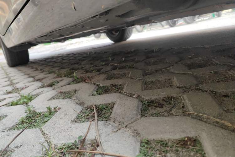 Used Toyota Reiz 2013 2.5S Elite Edition Chassis Front Right