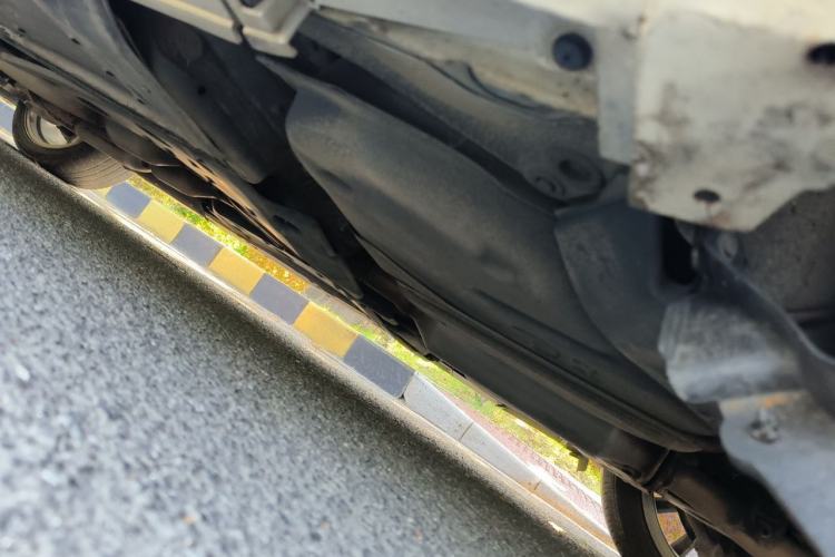 Used Toyota Reiz 2013 2.5V Shangrui Edition Chassis Rear Left