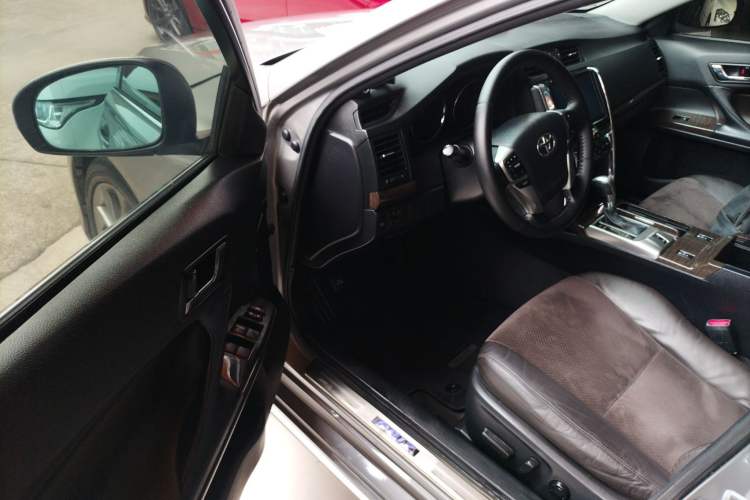 Used Toyota Reiz 2013 2.5V Shangrui Edition Driver Seat