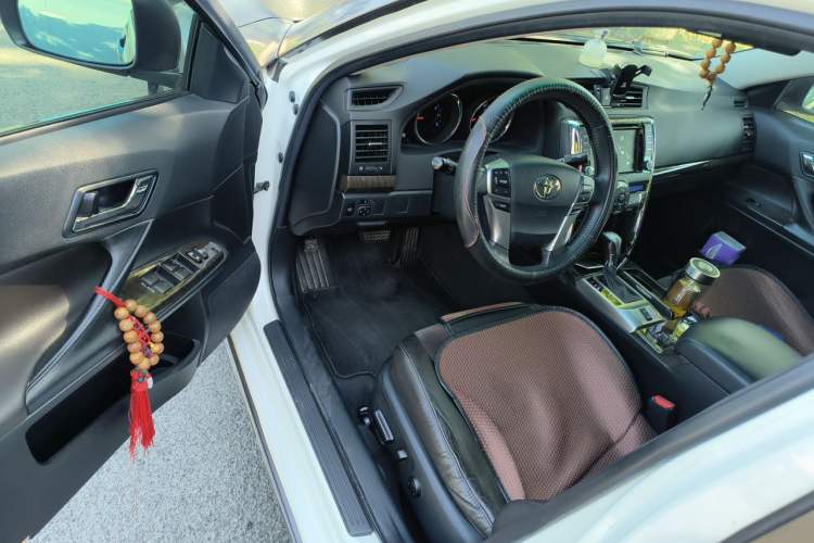 Used Toyota Reiz 2013 2.5V Shangrui Edition Driver Seat