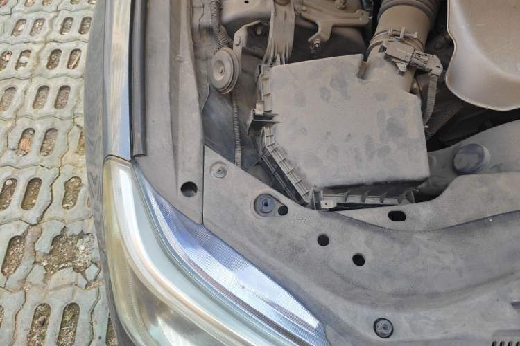 Used Toyota Reiz 2013 2.5V Shangrui Edition Engine Bay Right