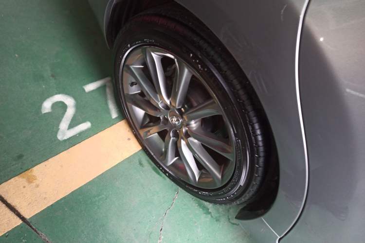 Used Toyota Reiz 2013 2.5V Shangrui Edition Exterior 2
