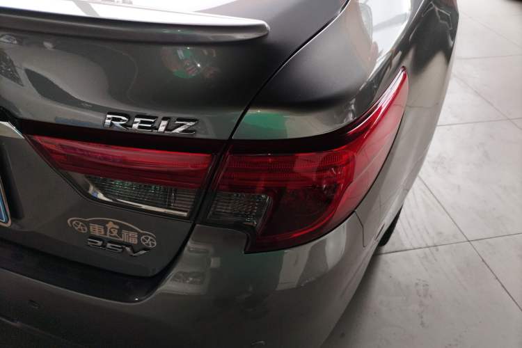 Used Toyota Reiz 2013 2.5V Shangrui Edition Exterior 3