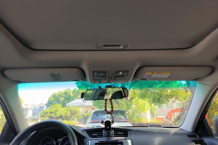 Used Toyota Reiz 2013 2.5V Shangrui Edition Headliner