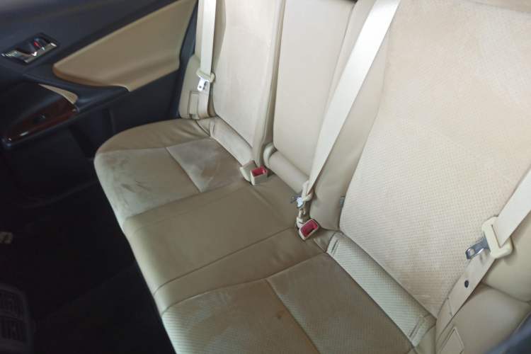 Used Toyota Reiz 2013 2.5V Shangrui Edition Interior 4
